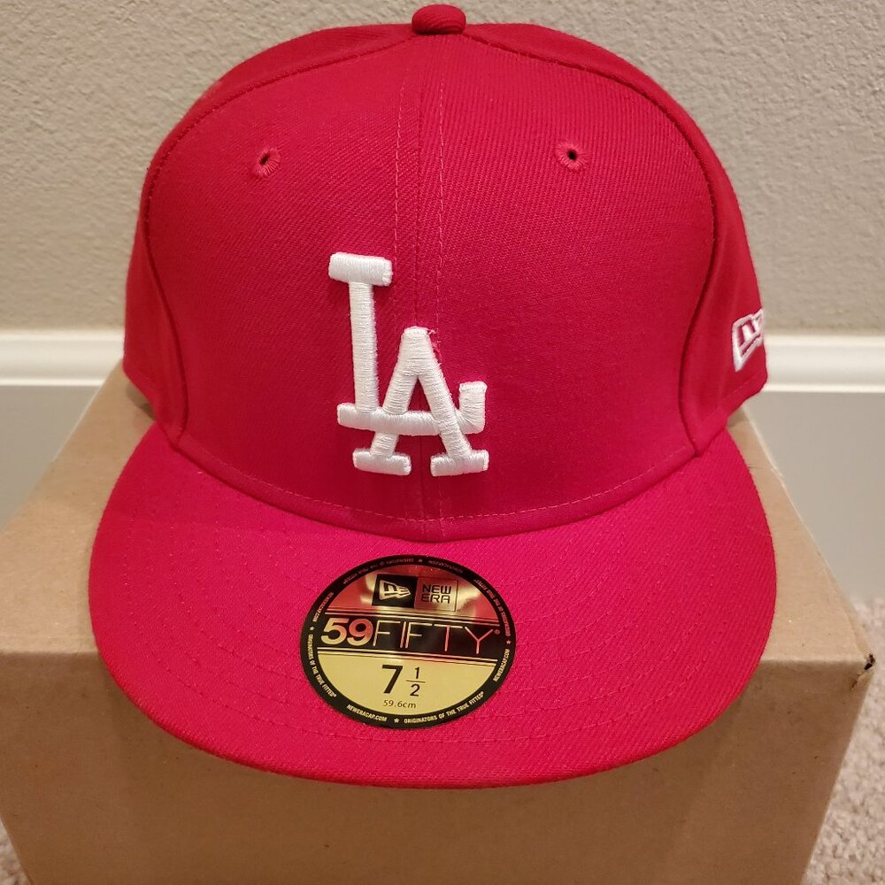 NWT New Era 5950 Los Angeles Dodgers red fitted hat cap 7 1/8 $42 white LA